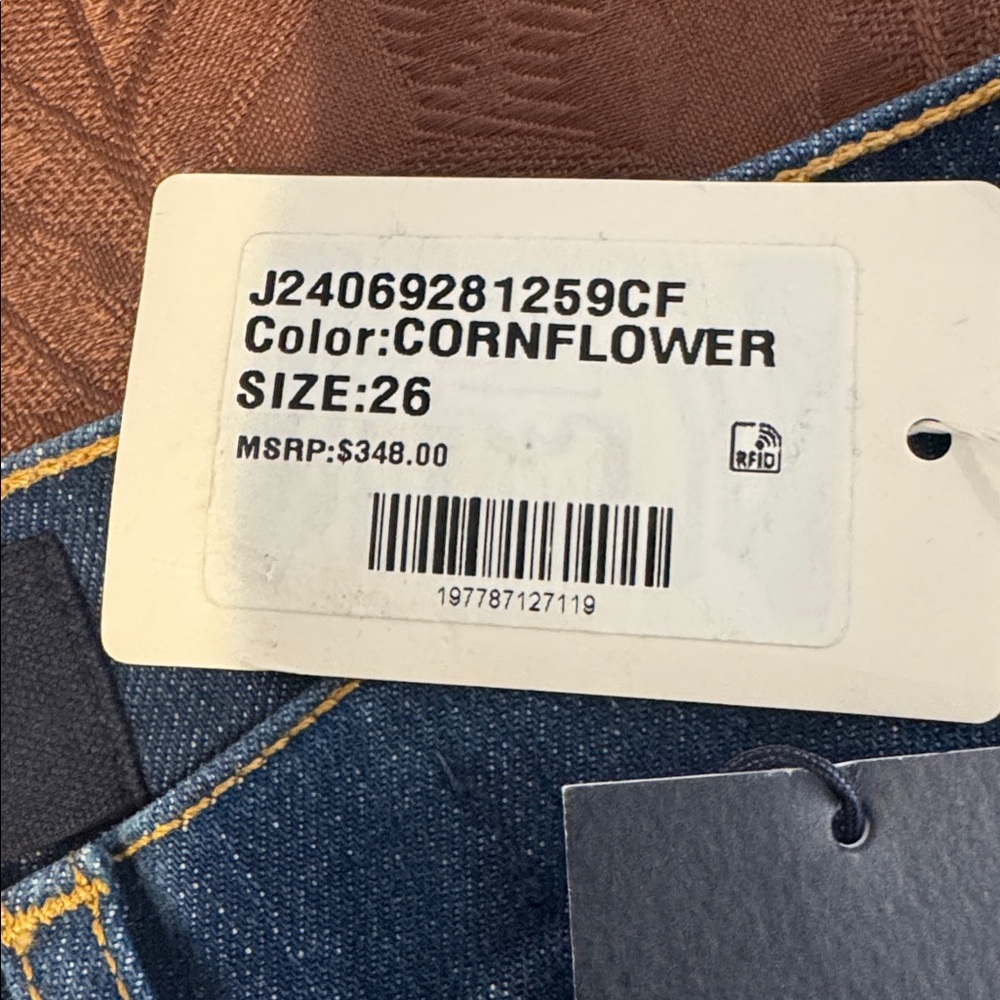 Veronica Beard Mid-Rise Boot cut Jeans. Size 26 - Picture 7 of 15